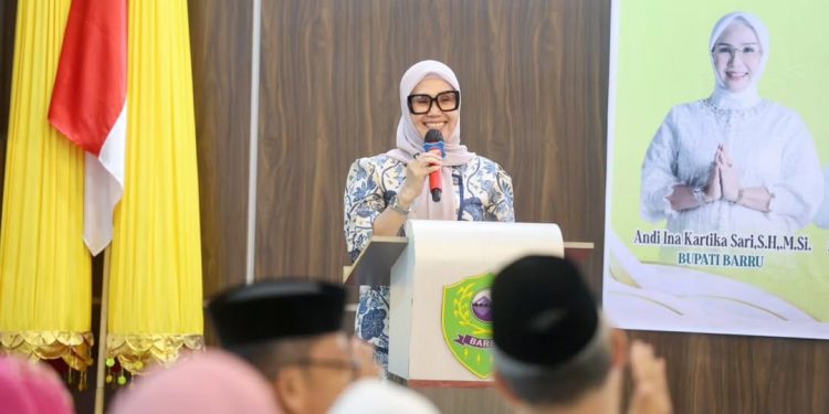 Bupati Barru Andi Ina Kartika Sari menghadiri Halal Bihalal KEMAWA Barru