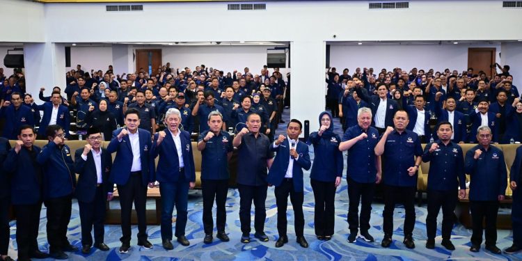 Ketua NasDem Sulsel Syaharuddin Alrif memberikan klarifikasi isu akuisisi