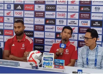 PSM Makassar vs Persib Bandung di Stadion BJ Habibie Parepare