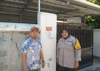 Bhabinkamtibmas dan Lurah Bukit Indah sosialisasikan Call Center 110 Polri di Parepare