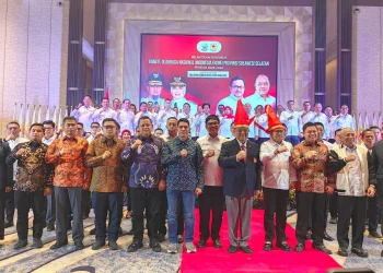 Tasming Hamid menghadiri pelantikan pengurus KONI Sulsel 2025-2029 di Hotel Claro Makassar