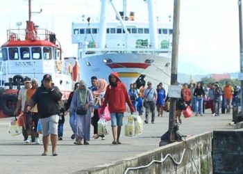 Penumpang memadati Pelabuhan Nusantara Parepare jelang Idul Adha 2026