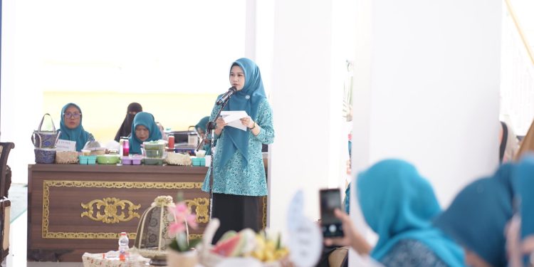 Lomba B2SA Parepare yang dihadiri Ketua TP PKK dr Andi Arfiah Tasming