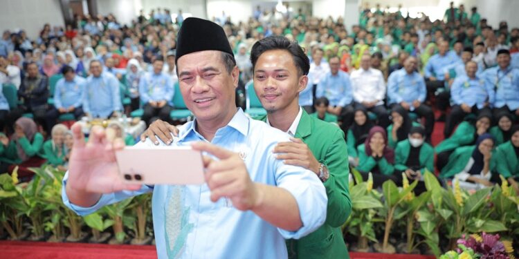 Amran minta mahasiswa tidak terprovokasi saat kuliah umum di USU