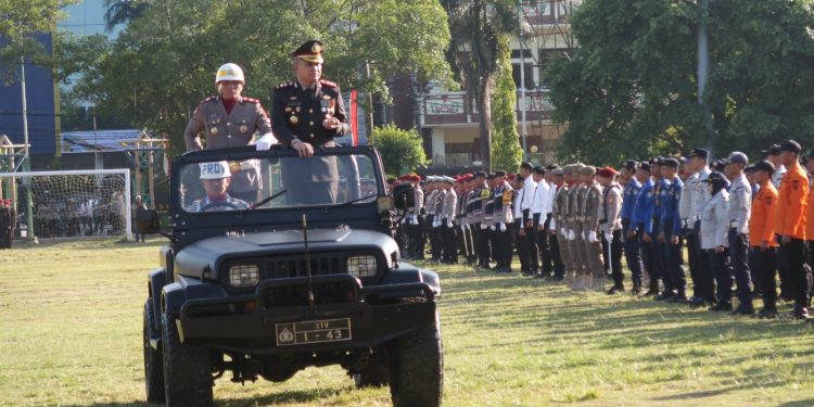 HUT Bhayangkara ke-80 Parepare di Lapangan Andi Makkasau