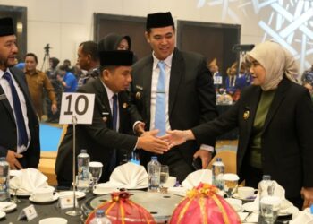 Tasming Hamid hadiri tasyakuran Kodaeral VI di Makassar