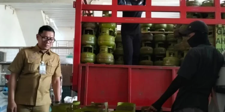 LPG 3 kg Parepare saat inspeksi distribusi oleh Pemkot Parepare dan Pertamina