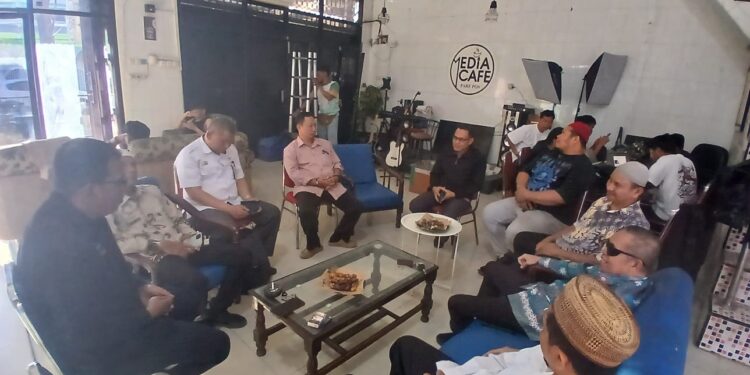 Salat Istisqa Parepare di Lapangan Andi Makkasau