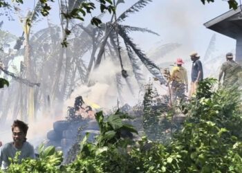 Kebakaran lahan Parepare di Jalan Lauleng nyaris merembet ke rumah warga