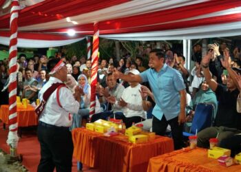 Gerak jalan HUT RI ke-81 Parepare dibuka Tasming Hamid di Lapangan Andi Makkasau