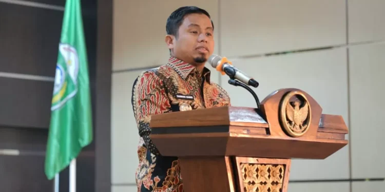 Literasi Keuangan Parepare dalam kegiatan edukasi OJK bersama Tasming Hamid.