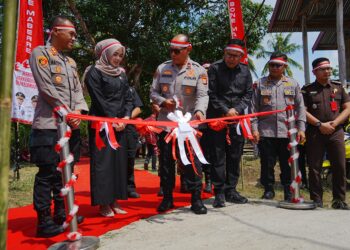 Wakapolda Sulsel resmikan jembatan di Kampung Boto’e Kabupaten Bone