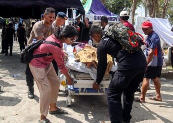 Gempa NTT menimbulkan puluhan korban meninggal dan luka