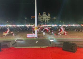 Kampoeng Merdeka 2026 Parepare saat lomba Colour Guard enam sekolah dasar