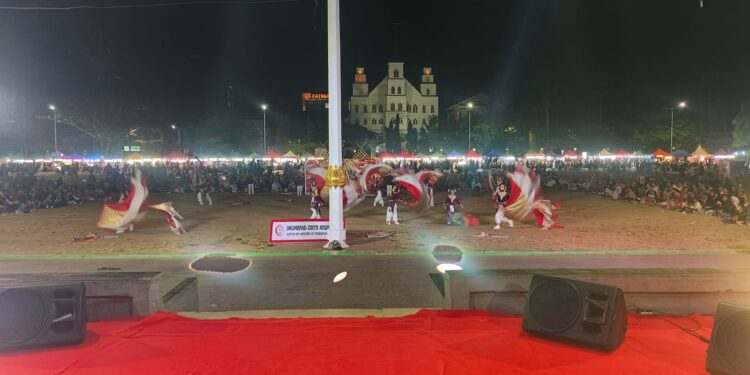 Kampoeng Merdeka 2026 Parepare saat lomba Colour Guard enam sekolah dasar