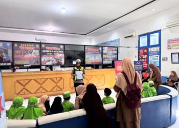 Polisi Sahabat Anak Polres Parepare: Dari Rambu hingga Helm, Anak Belajar Keselamatan
