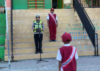 Police Goes to School Polres Parepare Kenalkan Helm Standar hingga ETLE Handheld