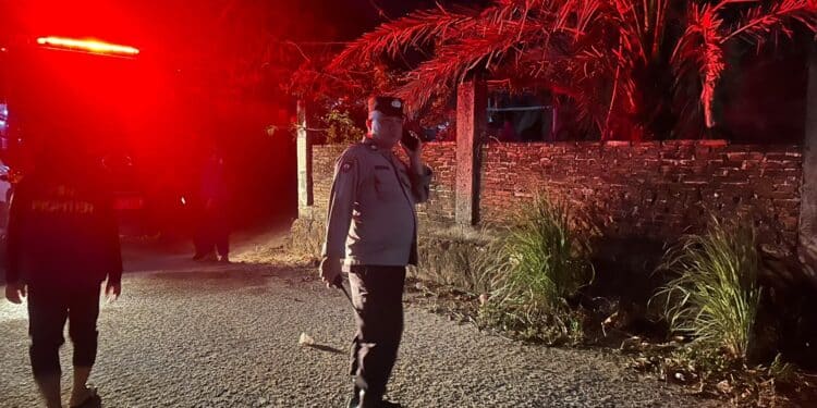 Kebakaran lahan kosong Parepare di Jalan Sejahtera Kelurahan Lapadde