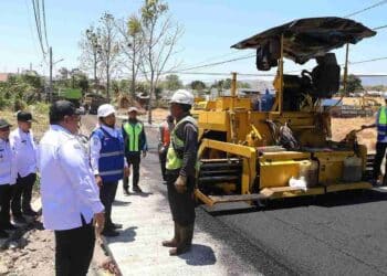 Pengaspalan Jalan Ambo Matti Parepare mencapai progres 80 persen