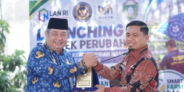Tasming Hamid menghadiri launching proyek pembinaan kemandirian WBP di Lapas Parepare