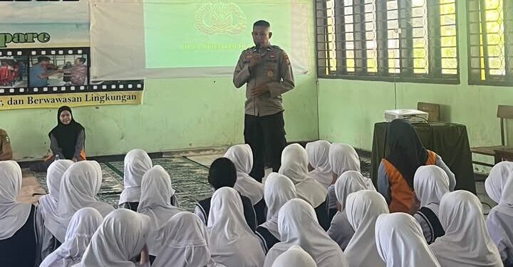 Bullying di sekolah menjadi perhatian Polres Parepare saat edukasi pelajar SMP Negeri 7 Parepare