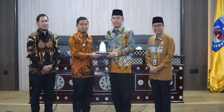 Pemkot Parepare mempelajari strategi PAD dan inovasi Mataram Pintar di Kota Mataram