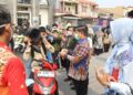 Pembagian masker di Parepare oleh Pemkot Parepare untuk mengantisipasi gangguan pernapasan akibat kabut asap